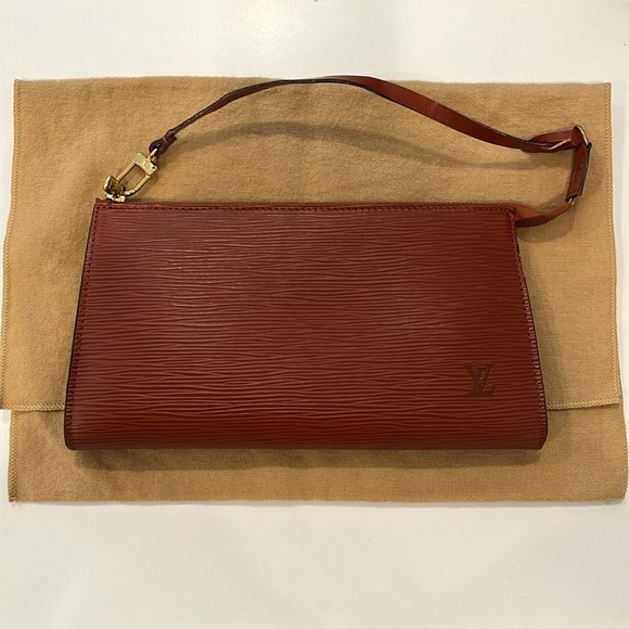 Louis Vuitton Epi Leather Clutch Pochette Bag in Rust Orange Brown - Picture 13 of 14